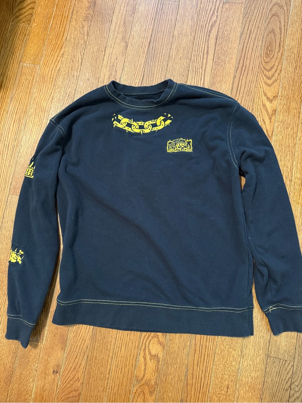 Lurking Class by Sketchy Tank Skull Bat Graphic Sweatshirt XS
